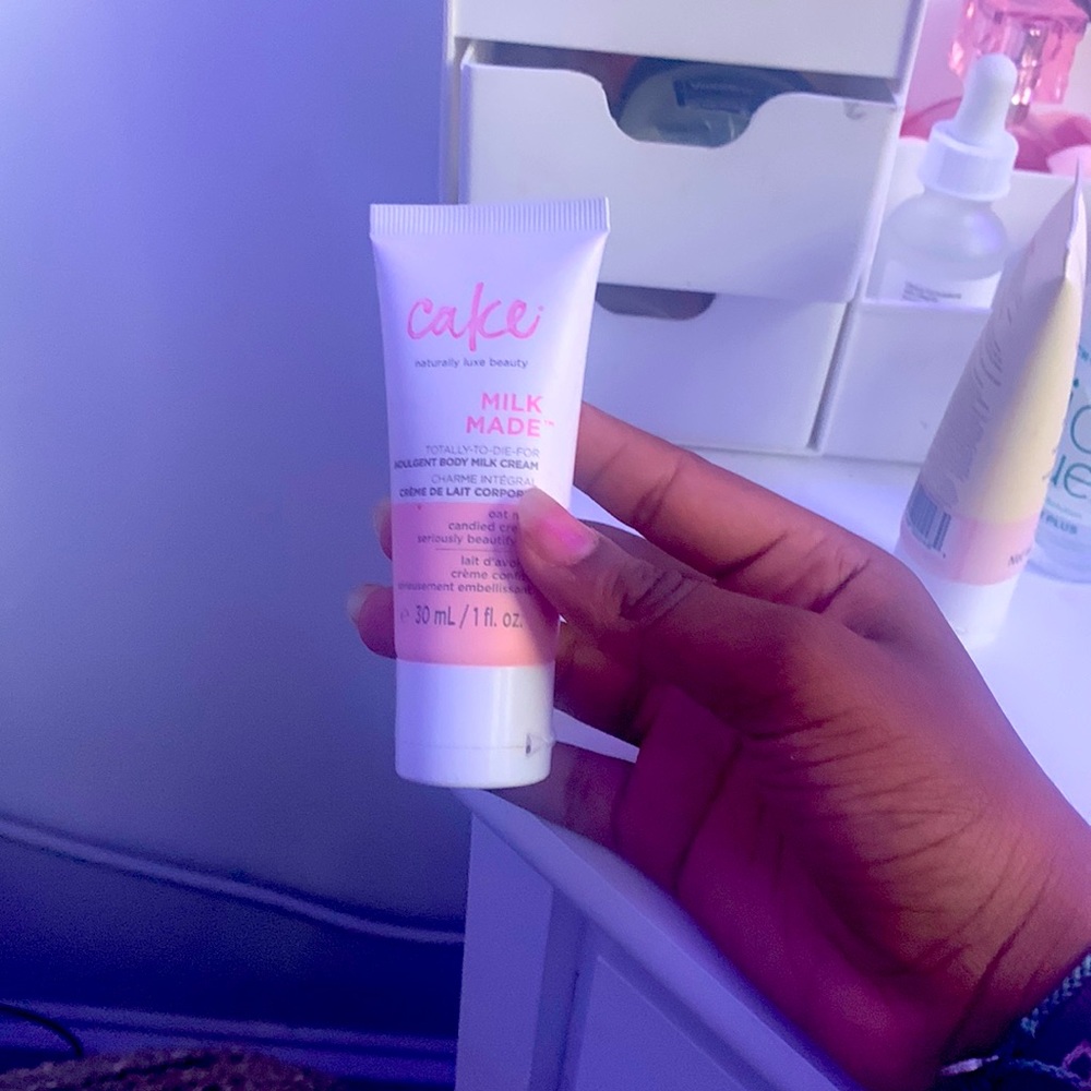 Cake Indulgent Body Milk Cream